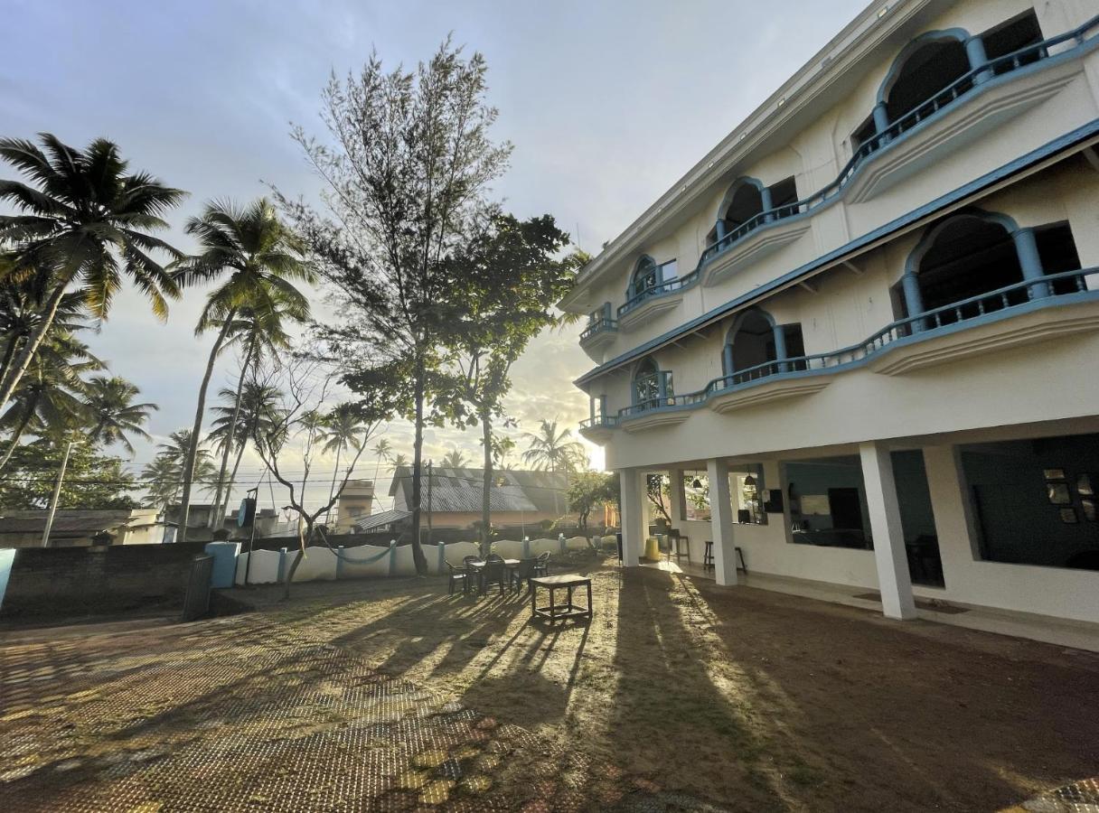 Soul Hostels, Varkala - Black Beach ภายนอก รูปภาพ
