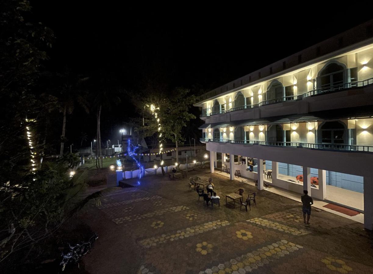 Soul Hostels, Varkala - Black Beach ภายนอก รูปภาพ