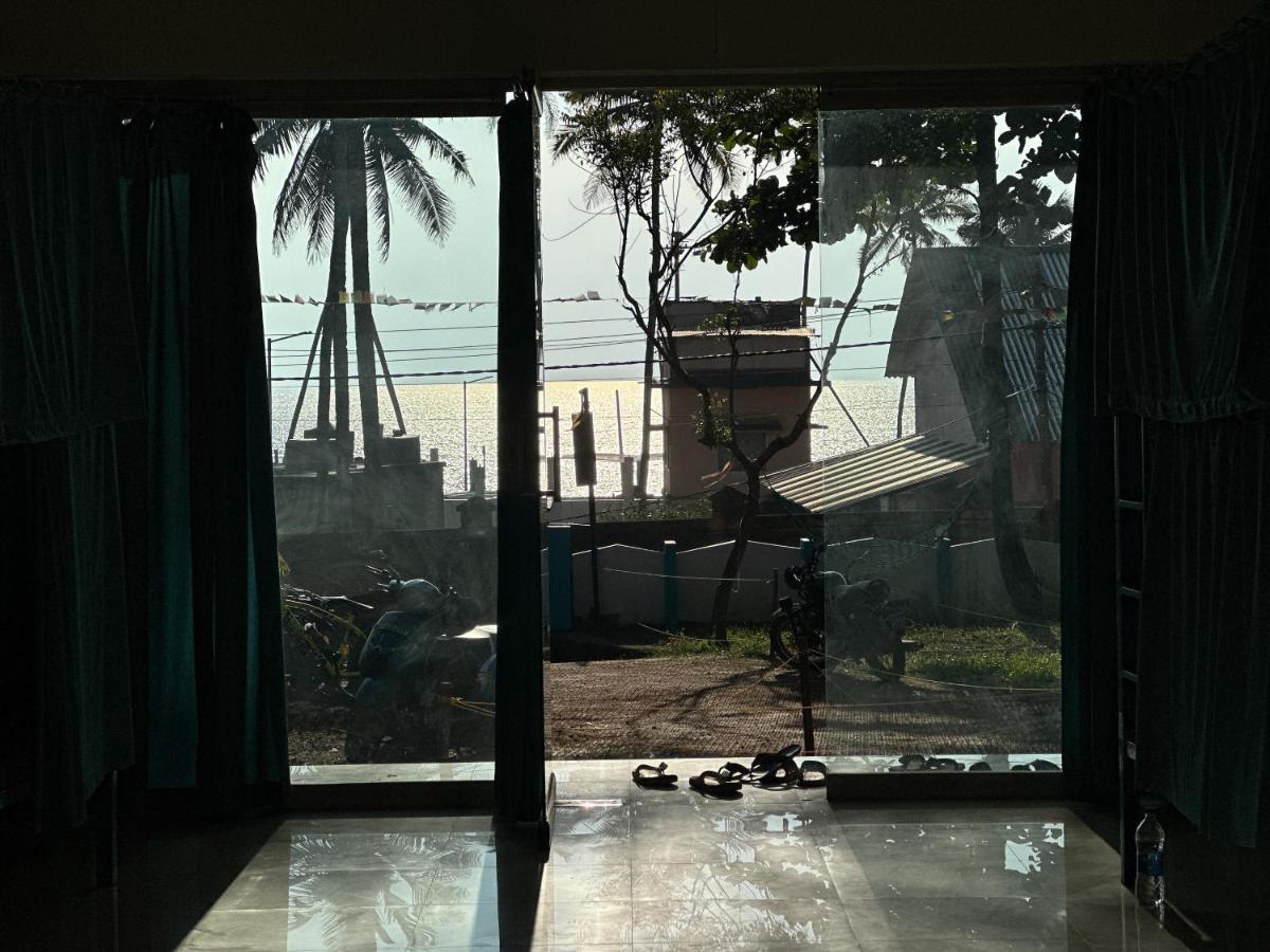 Soul Hostels, Varkala - Black Beach ภายนอก รูปภาพ